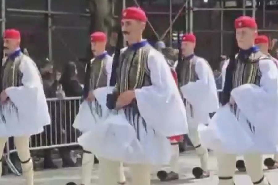 Στα γαλανόλευκα η Νέα Υόρκη – Μεγαλειώδης παρέλαση της ομογένειας