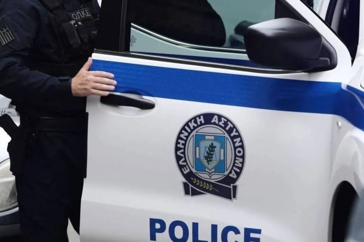 Θεσσαλονίκη: Τρεις συλλήψεις για συμπλοκές έξω από δύο νυχτερινά κέντρα στο λιμάνι - Η αστυνομία διεξάγει έρευνες για τον εντοπισμό των υπόλοιπων ατόμων που ενεπλάκησαν στα επεισόδια