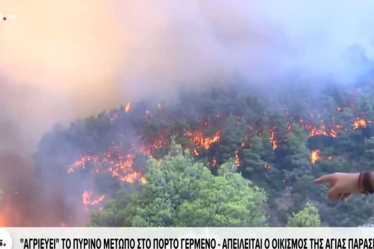 Η πυρκαγιά στο Πόρτο Γερμενό λαμβάνει χαρακτηριστικά Megafire: Τρία πύρινα μέτωπα, μεγάλη αναζωπύρωση και εκκενώσεις
