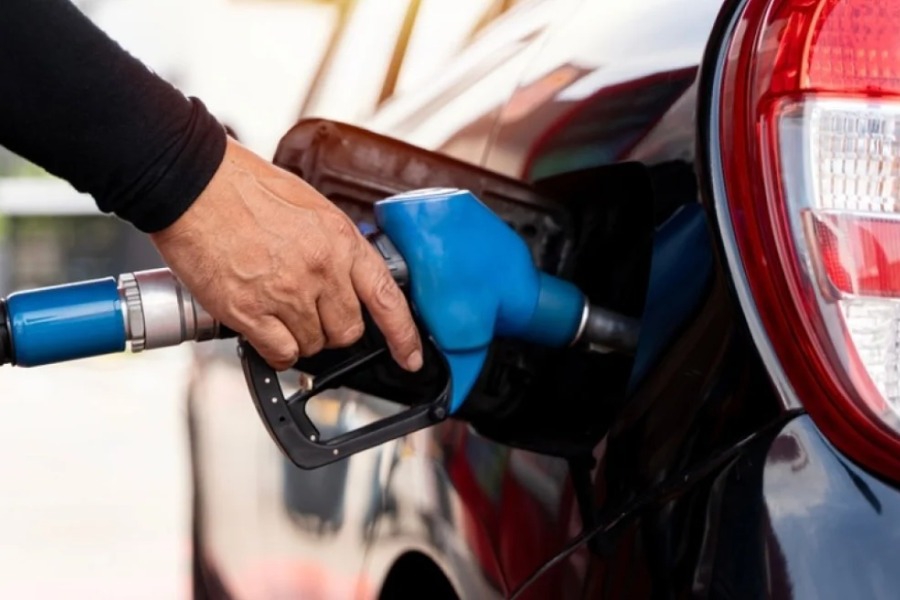 Ράλι τιμών στα καύσιμα: Στα 2 ευρώ η αμόλυβδη μέχρι τα τέλη της εβδομάδας - Αν συνεχιστεί η κούρσα ανόδου του Brent