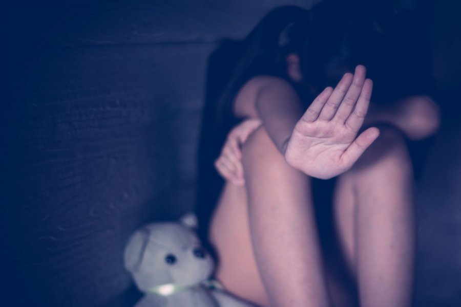Προσωρινά ελεύθερος ο 41χρονος που κατηγορείται ότι βίασε 9χρονη στον Αλμυρό Βόλου, «έχει υποστεί bullying» λένε οι συνήγοροί του