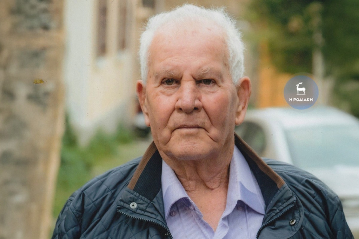 Αντρας στη Ρόδο που παντρεύτηκε στα 16 του, έχει 10 εγγόνια, 10 δισέγγονα και πρόσφατα απέκτησε τρισέγγονο - Η σπάνια ιστορία του κ. Λευτέρη, ο οποίος παντρεύτηκε στα 16 του χρόνια, στα 31 έγινε παππούς, στα 52 απέκτησε το πρώτο του δισέγγονο και πρόσφατα το 