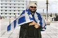 Eurovision 2026: Αναχώρησε ο Akylas για Βιέννη – Οι δηλώσεις του και τα προγνωστικά για το Ferto