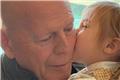 Η τρυφερή ανάρτηση της Ντέμι Μουρ με τον Μπρους Γουίλις και την εγγονή του