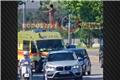 Ρόδος: Τουρίστας βγήκε ολόγυμνος στο δρόμο, ανέβηκε σε ασθενοφόρο και πήδηξε στην άσφαλτο, δείτε βίντεο