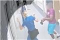 «Όχι, μην τη χτυπήσεις»: Αγρια επίθεση ασθενούς σε νοσηλεύτρια σε νοσοκομείο του Μαϊάμι, μπήκε μπροστά να προστατεύσει συνάδελφό της