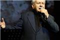 «Ο Γιάννης ο Φονιάς»: Ο Μανώλης Μητσιάς τραγούδησε το «απαγορευμένο» τραγούδι