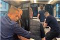 Ρατσιστική επίθεση σε Κινέζα φοιτήτρια στον Πειραιά: «Μου έριξαν ποτά και με χτύπησαν σε κολώνα»