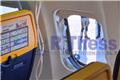 Ryanair: Συγκλονίζει η σύζυγος του επιβάτη που βρέθηκε έξω από σπασμένο παράθυρο του αεροπλάνου