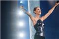 Celine Dion: Ίλιγγος το ποσό που έβγαλε στο Παρίσι μετά από 6 χρόνια μακριά από τη σκηνή