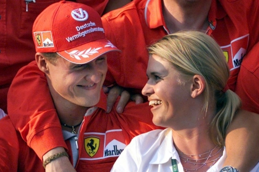 Μίκαελ Σουμάχερ: Συγκλονιστικές φήμες για την υγεία του - Τι υποστηρίζει η Daily Mail για την κατάσταση του Γερμανού πρωταθλητή και γιατί η οικογένεια συνεχίζει να τηρεί στάση αναμονής