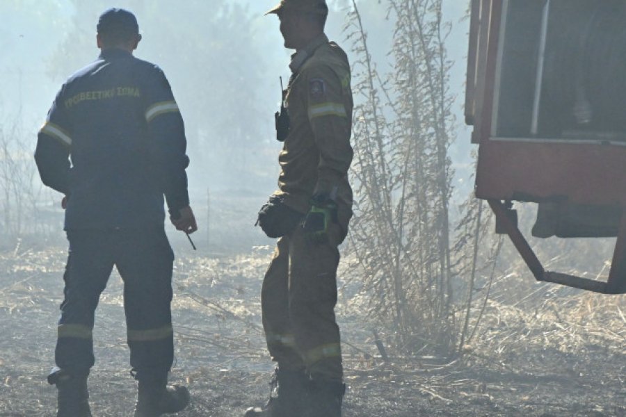 Σε ποιες περιφέρειες υπάρχει πολύ υψηλός κίνδυνος φωτιάς για την Τρίτη - Ο χάρτης της Γενικής Γραμματείας Πολιτικής Προστασίας