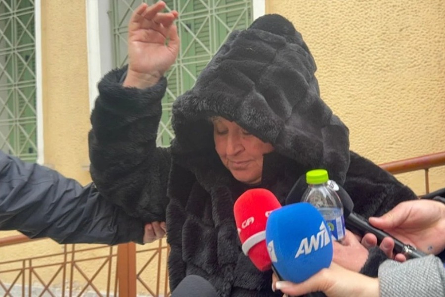 Ποινή φυλάκισης δύο ετών στη διευθύντρια που έδεσε με ταινία 13χρονο, «το έκανα για πλάκα, δεν δυσανασχετούσε» είπε