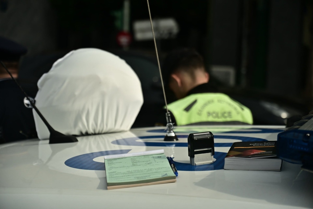 Τρεις συλλήψεις για ελιγμούς και κόντρες στην Αττική ‑ Ανέβασαν προκλητικό βίντεο στα social media