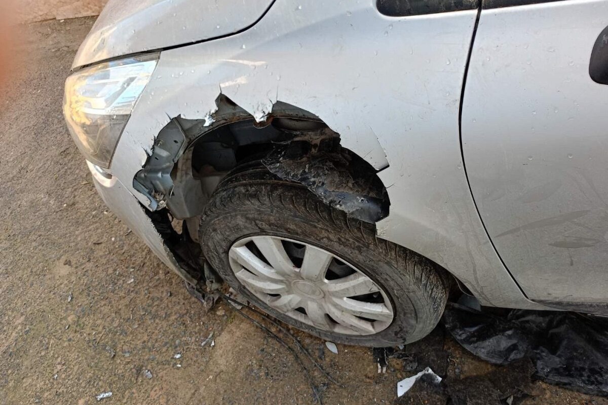 Απίστευτο: Σκύλος επιτέθηκε σε αυτοκίνητο και το… έφαγε, δείτε φωτογραφίες