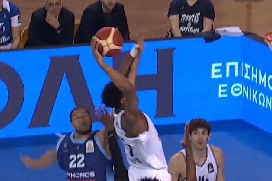 Κύπελλο μπάσκετ: Φοβερό κάρφωμα από τον Σμιθ στο Ηρακλής - Μύκονος, βίντεο