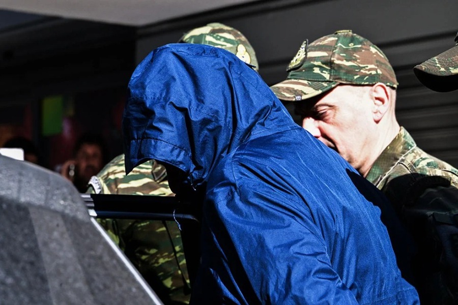 Προφυλακίστηκε ο 54χρονος σμήναρχος: Έδωσε ονόματα και «ένιωσε ανακουφισμένος από τη σύλληψή του» - Υποστήριξε ότι εξαπατήθηκε και πως όταν κατάλαβε ότι έδινε πληροφορίες στην Κίνα ξεκίνησαν οι απειλές και οι εκβιασμοί