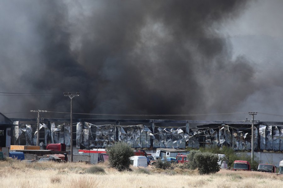 Σοβαρές καταγγελίες στον Ασπρόπυργο: «Ξέφραγο αμπέλι, κανένα μέτρο ασφαλείας»
