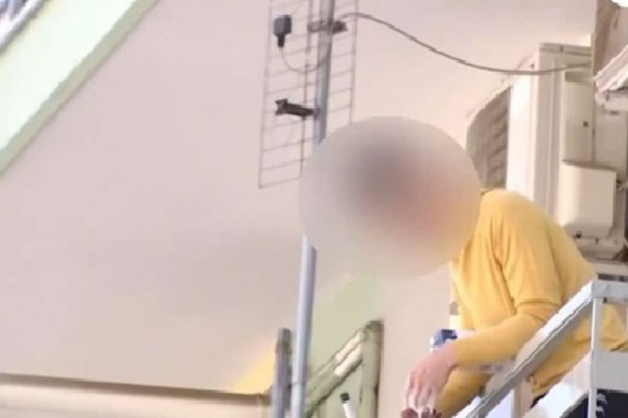 Θεσσαλονίκη: Στο Ψυχιατρικό Νοσοκομείο ο 20χρονος που πετούσε αντικείμενα από το μπαλκόνι