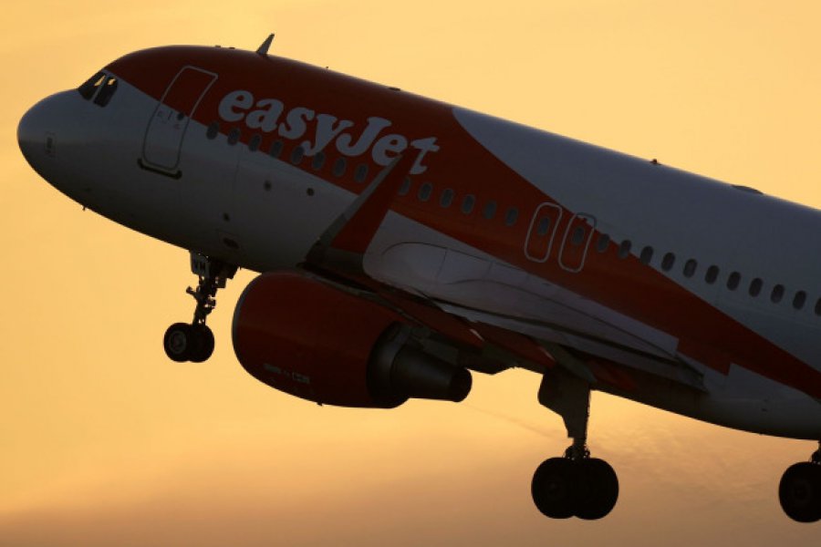 Συμφωνία εξαγοράς για την EasyJet - Στην αμερικανική Appolo για 6,65 δισ. ευρώ - Μετά την απόσυρση από τη διαδικασία ανταγωνίστριας αμερικανικής επενδυτικής εταιρίας