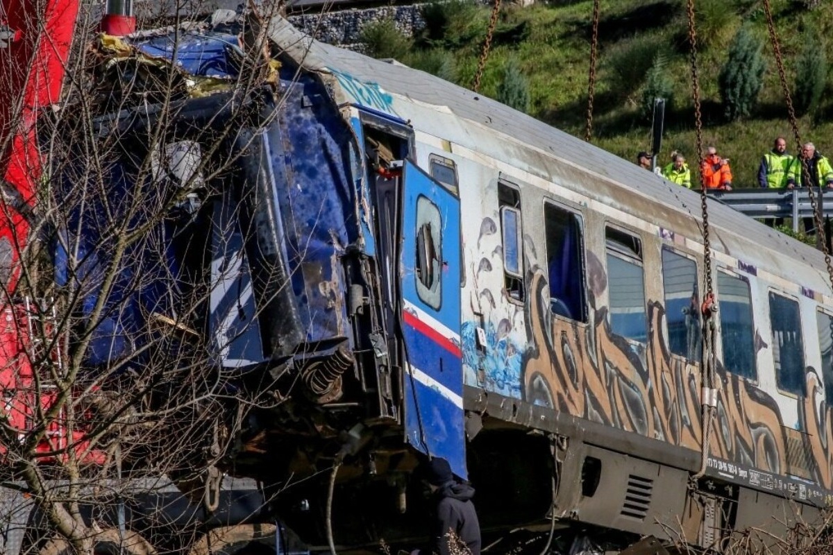 Τέμπη: Πλήρης αποζημίωση στους τραυματίες από τον ΕΟΠΥΥ για υπηρεσίες που δεν συνταγογραφούνται