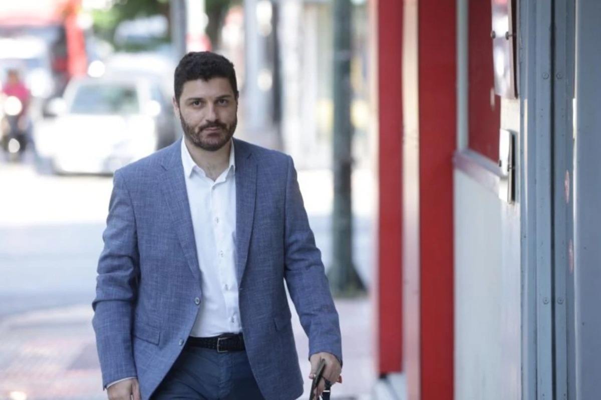 Τεμπονέρας για ΕΛΑΣ του Τσίπρα: Το όνομα συμβολίζει το πάντρεμα του εθνικού με το κοινωνικό - Yπογράμμισε ότι η συζήτηση δεν πρέπει να περιορίζεται στις «ταμπέλες», αλλά στο πολιτικό περιεχόμενο