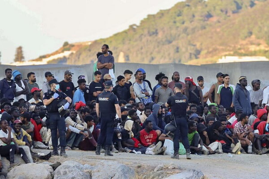 Θέουτα: «Οι κάτοικοι είναι ανήμποροι και γεμάτοι αγωνία» - 5.000 μετανάστες παραμένουν στην περιοχή - Όσα είπε ο πρόεδρος της Θέουτα απευθυνόμενος στο Ευρωπαϊκό Κοινοβούλιο