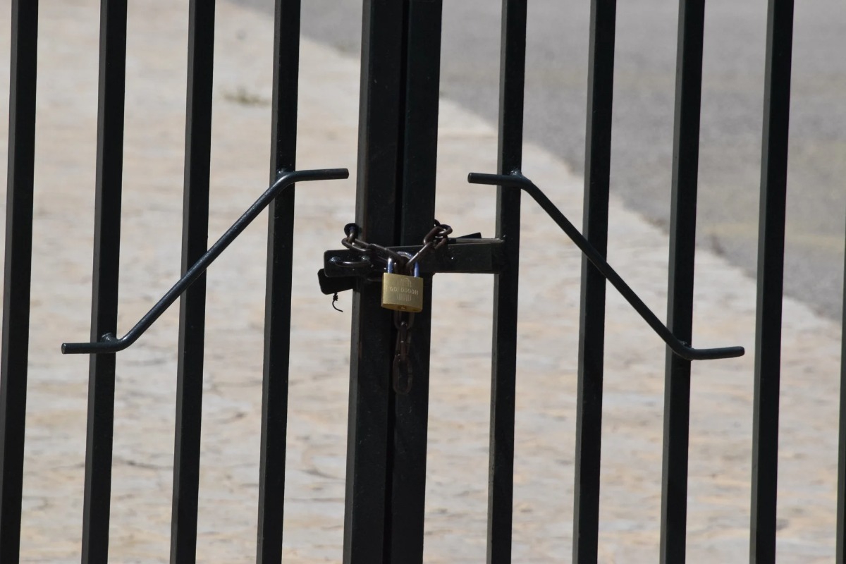 Υπουργείο Παιδείας: Τηλεκπαίδευση στα σχολεία που θα παραμείνουν κλειστά λόγω της κακοκαιρίας - Δεδομένου ότι σε ορισμένους Δήμους οι αποφάσεις αναστολής μπορεί να λαμβάνονται οποιαδήποτε ώρα, η τηλεκπαίδευση ενεργοποιείται άμεσα