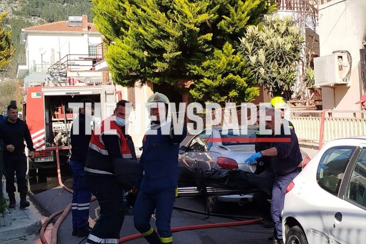 Τραγωδία στον Βόλο: Μάνα και κόρη νεκρές από έκρηξη σε σπίτι – Σοβαρά τραυματισμένος 39χρονος - Η έκρηξη σημειώθηκε λίγο πριν τις 16:00 στην περιοχή Αγία Παρασκευή και αποδίδεται πιθανώς σε φιάλη υγραερίου από σόμπα.