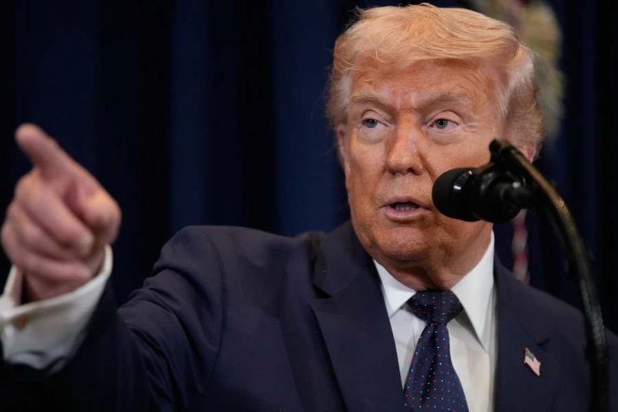 Ο Τραμπ ανακοίνωσε «παραγωγικές συνομιλίες» με το Ιράν και αναβολή χτυπημάτων κατά ενεργειακών στόχων για πέντε ημέρες - Η τιμή του πετρελαίου μειώθηκε κατά 10%