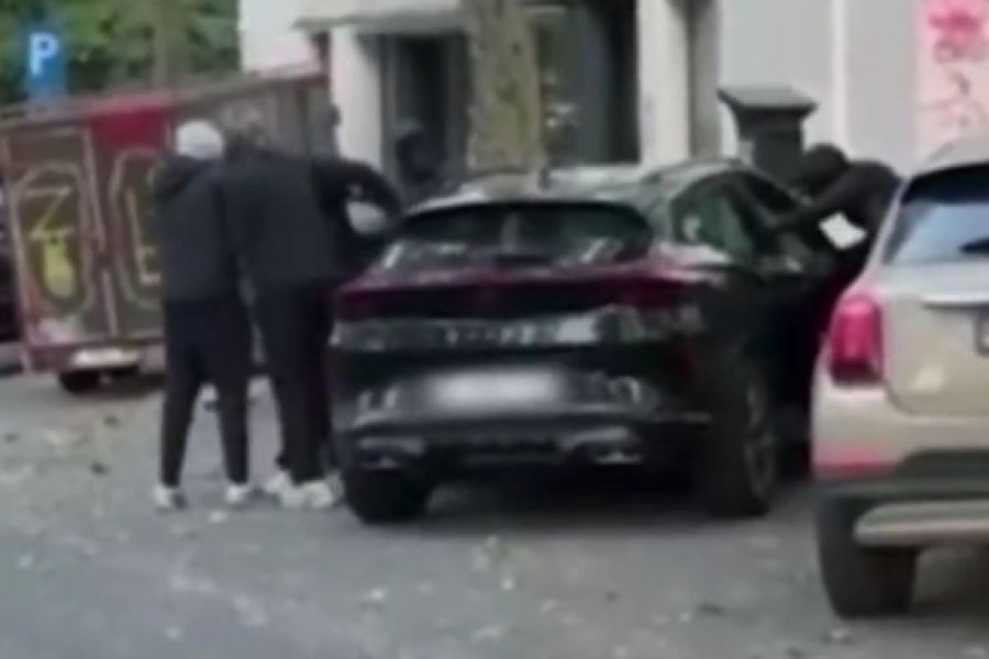 Βέλγιο: Βίαιη ληστεία με θύμα τον ποδοσφαιριστή Μοχάμεντ Φουσεϊνί της Ουνιόν Σεν-Ζιλουάζ - Ο ποδοσφαιριστής της Ουνιόν Σεν-Ζιλουάζ, Μοχάμεντ Φουσεϊνί, έπεσε θύμα ληστείας στις Βρυξέλλες.