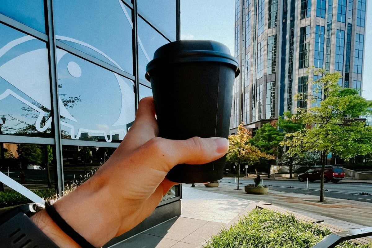 Τον απέλυσαν για… ρέστα καφέ και τώρα η εταιρεία πληρώνει αποζημίωση-μαμούθ! - Μια «διαμάχη» για τα ρέστα από έναν αυτόματο πωλητή καφέ κόστισε τη θέση εργασίας ενός υπαλλήλου μιας εταιρείας από τη Μπρέσια της Ιταλίας