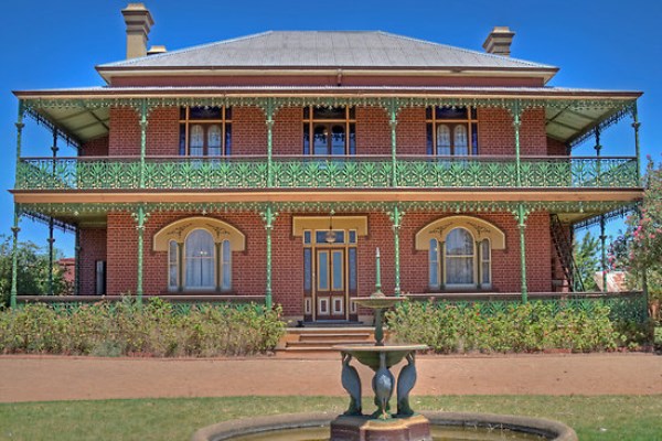 Έπαυλη Monte Cristo: Το πιο στοιχειωμένο σπίτι της Αυστραλίας - Φαντάσματα που περπατούν και φωνάζουν ονόματα