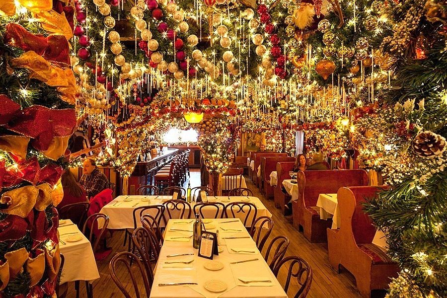 Το πιο στολισμένο εστιατόριο της Νέας Υόρκης για τα Χριστούγεννα