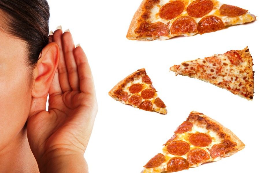 Υπάλληλος αποκαλύπτει τα 4 μυστικά που οι εταιρείες πίτσας δεν σας λένε