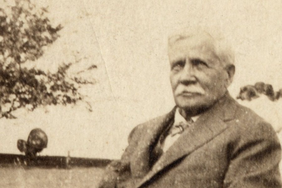 Ο ταπεινός πλασιέ που έφτιαξε έναν κολοσσό εταιριών
