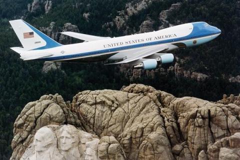 Αποτυχημένη προσπάθεια προσγείωσης του Air Force One 