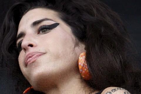 Η Amy Winehouse στην Αθήνα! - Στις 22 Ιουνίου στο πλαίσιο του EJEKT FESTIVAL