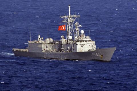 Τουρκική φρεγάτα βγήκε ``βόλτα`` στην Εύβοια!