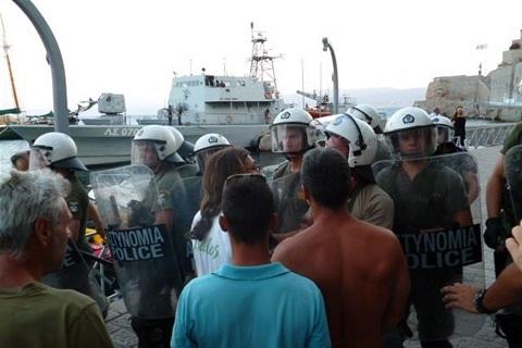 Πρωτοφανές: Όμηροι στην... Ύδρα, άνδρες του ΣΔΟΕ!