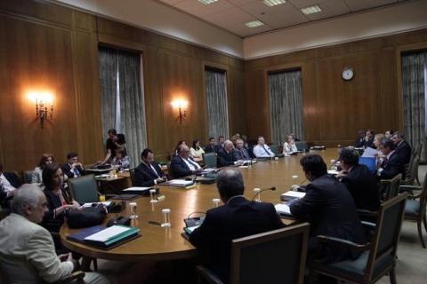 Επίσπευση του δημοψηφίσματος