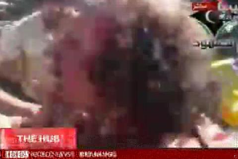 Εικόνες-σοκ από τις τελευταίες στιγμές του Καντάφι