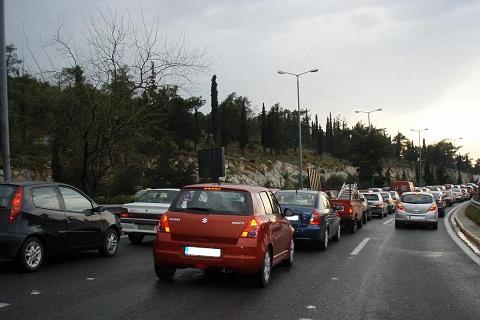 Έκλεισαν τη λεωφόρο Κατεχάκη