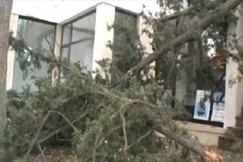 Σαν να μην έφταναν όλα, η Κύπρος πλήττεται και από θεομηνία! 
