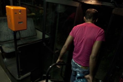 Γραμμή 805: Δρομολόγιο στην ανασφάλεια