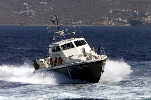 Τραγωδία στο Αιγαίο με 2 νεκρούς και 20 αγνοούμενους
