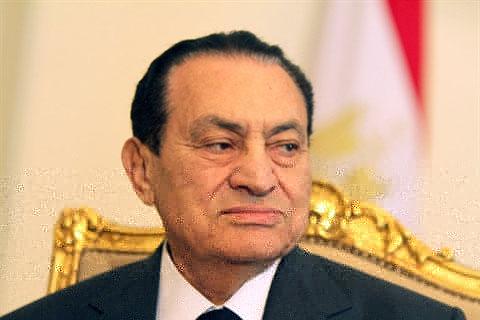 Φήμες ότι πέθανε ο Hosni Mubarak