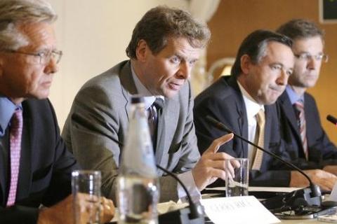 Αποκάλυψη: Μέλη της Τρόικας κυκλοφορούν στην Αθήνα με ντιζελοκίνητο αυτοκίνητο!