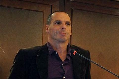 «Αστραψε και βρόντηξε» για την Κύπρο ο Γ. Βαρουφάκης