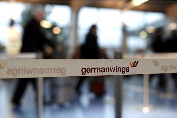 Γιατί έπεσε το αεροσκάφος της Germanwings; - Τι είπε ο εμπειρογνώμονας Ζεράρ Φελτζέρ...
